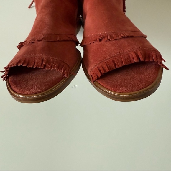 Silent D Sundance Neesham Leather Sandals Open Toe Women Sz 8 Fringed Red Brick - Picture 8 of 15